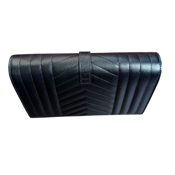 NWT YSL Triquilt Wallet on Chain - Picture 5 of 8